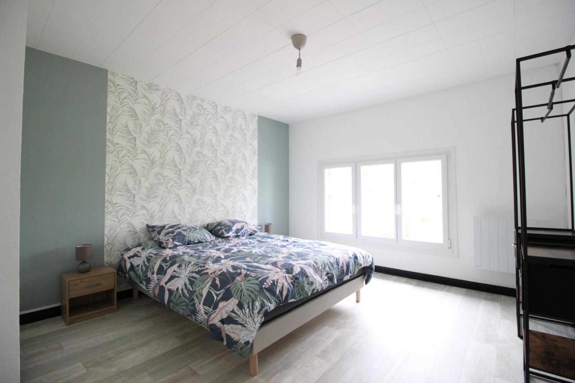 3 Chambres - Tres Grand Jardin Privee - Terrasse Privee - Garage Velo Et Moto - Parking Voiture Privee Dans La Propriete - Gere Par Presta-Zen'Services Thierville-sur-Meuse Luaran gambar